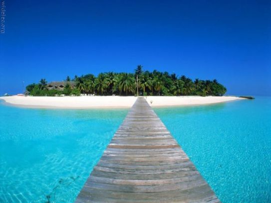 worlds-most-breathtaking-island-paradise